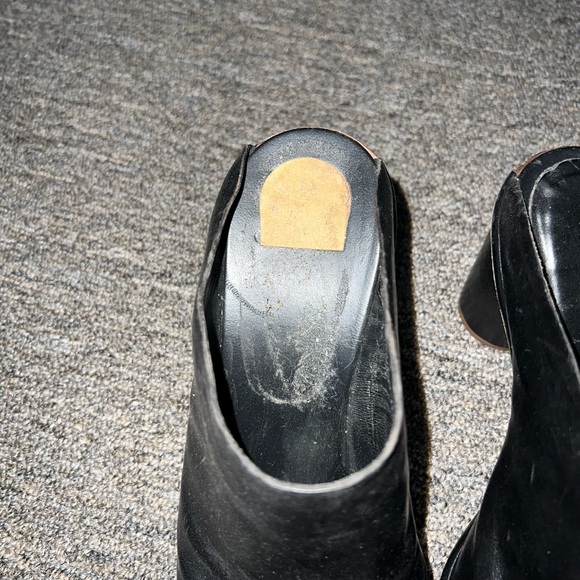 Roberto Del Carlo Black Leather Heeled Mules Size 38 EU $420 - Picture 4 of 7